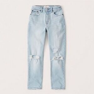 Abercrombie & Fitch The Mom High Rise Jean